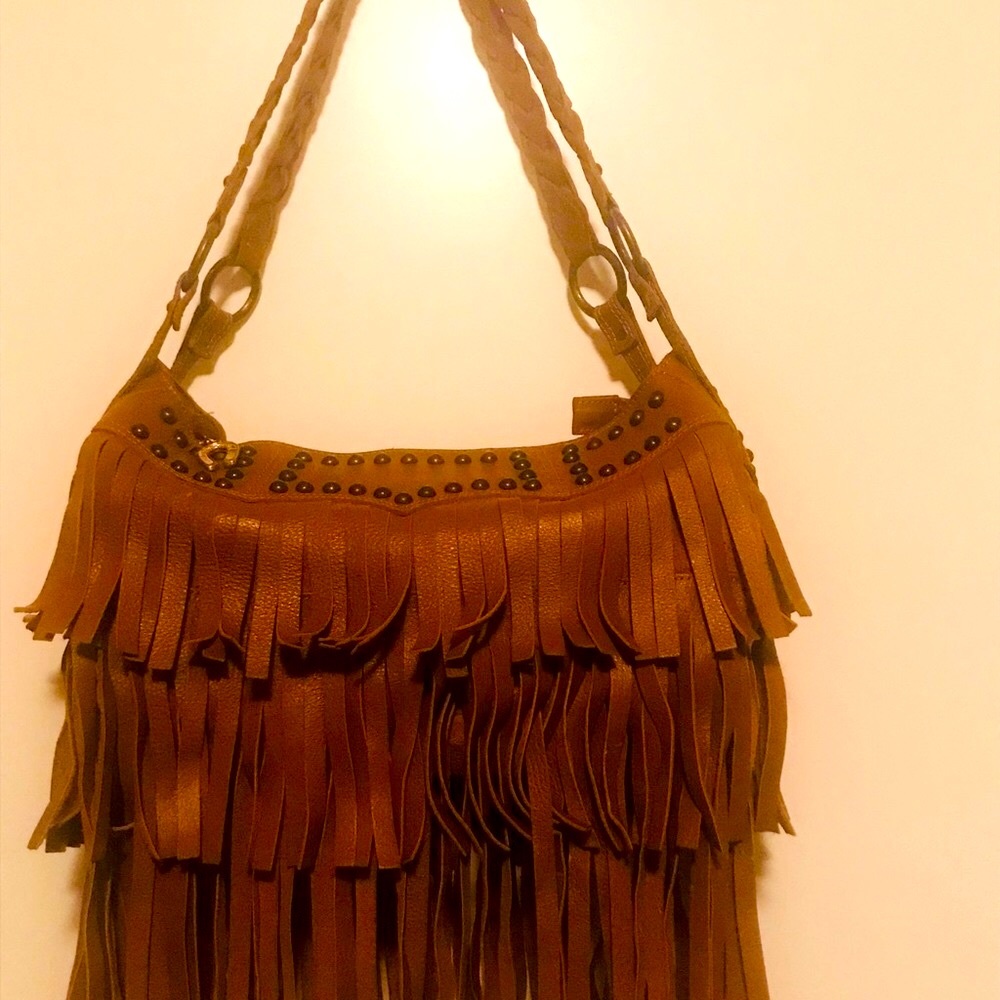 Handbags - Picture 2 of 4